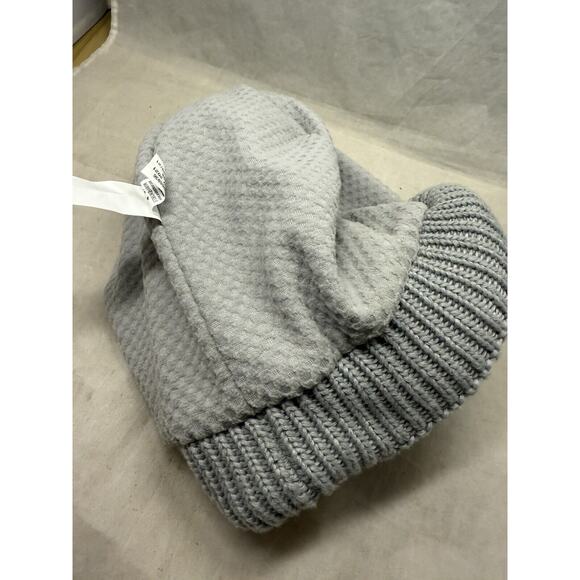 Under Armour Women's Around Town ColdGear Infrared Beanie 1365936 - Picture 5 of 7